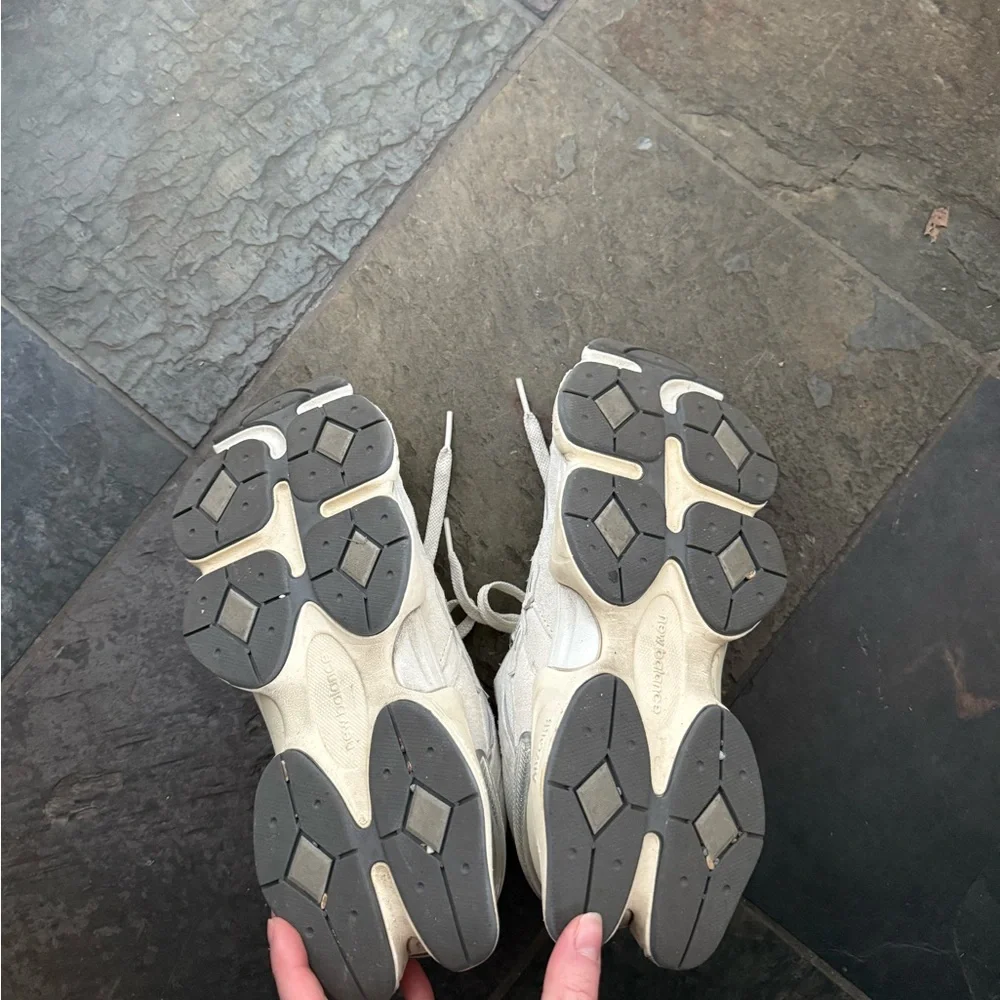 New Balance 9060 Sneaker W 8.5 - Picture 3 of 5